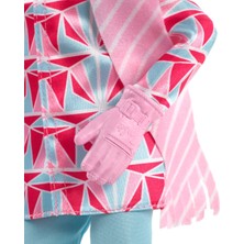 Barbie® Snowboard Sporcusu Bebek (30 cm); ceket; pantolon; atkı; kask; snowboard tahtası ve kupa; 3 yaş ve üzeri HCN32