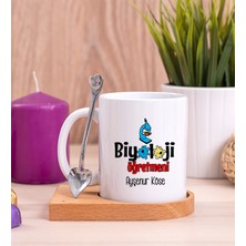 Hediye Dükkanı Kişiye Özel  Biyoloji Öğretmeni Ahşap Altlıklı Kaşıklı Beyaz Kupa Bardak