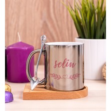 Hediye Dükkanı Kişiye Özel  Kadına Hediye Isim Yazılı Ahşap Altlıklı Kaşıklı Silver Kupa Bardak