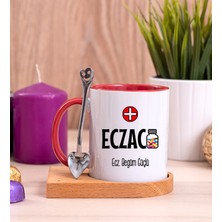 Hediye Dükkanı Kişiye Özel  Eczacı Ahşap Altlıklı Kaşıklı Kırmızı Kupa Bardak