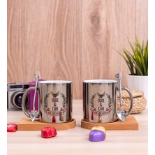 Hediye Dükkanı Kişiye Özel Çiftlere Özel Iki Isimli ve Tarihli Ikili Ahşap Altlıklı Silver  Kupa Bardak