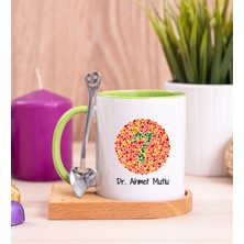 Hediye Dükkanı Kişiye Özel  Göz Doktoru Ahşap Altlıklı Kaşıklı Yeşil Kupa Bardak