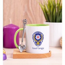 Hediye Dükkanı Kişiye Özel  Polis Logolu Ahşap Altlıklı Kaşıklı Yeşil Kupa Bardak