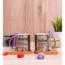 Hediye Dükkanı Kişiye Özel Anne Baba Kelime Anlamı Ikili Ahşap Altlıklı Silver  Kupa Bardak