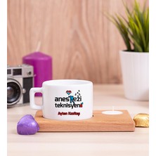 Hediye Dükkanı Kişiye Özel  Anestezi Teknisyeni Ahşap Altlıklı Mumlu Fincan