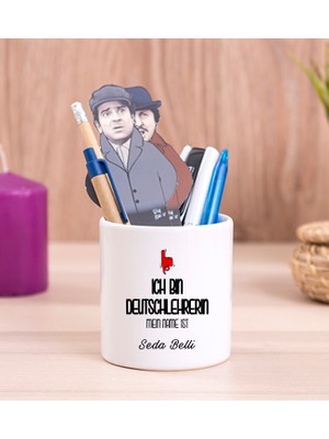 Hediye Dükkanı Kişiye Özel  Bayan Almanca Öğretmeni Seramik Kalemlik