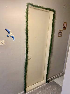 Mirvano 5 Metre Garland, Bahçe Balkon Duvar Süsü, Yapay Çim Garland