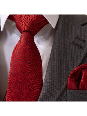 Exve Exclusive Kırmızı Elengant Kendinden Desenli Kravat ve Karton Tutacaklı Mendil Seti Kravat Mendil Seti