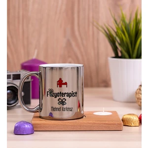 Hediye Dükkanı Kişiye Özel  Fizyoterapist Ahşap Altlıklı Mumlu Silver Kupa Bardak