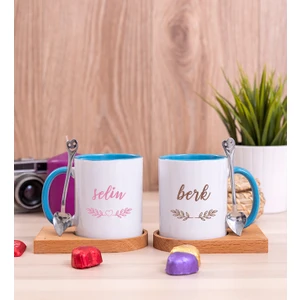 Hediye Dükkanı Kişiye Özel Sevgiliye Hediye Isimli Ikili Ahşap Altlıklı Mavi Kupa Bardak