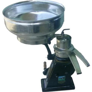 Süt Krema Makinesi Zenit 100 Litre Kollu