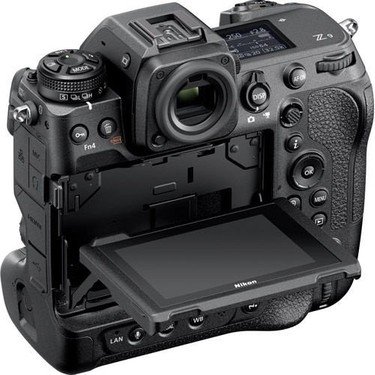 Nikon Z9 Body (2 Yıl Nikon Türkiye Garantili) Fiyatı