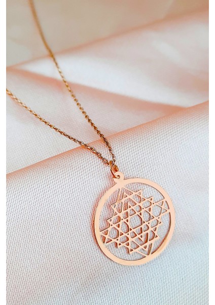Kadın 925 Ayar Gümüş Rose Sri Yantra Kolye