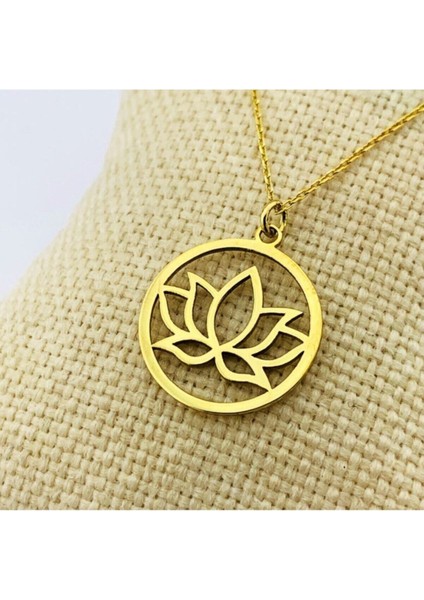 Kadın 925 Ayar Gümüş Altın Kaplama Lotus Çiçeği Kolye