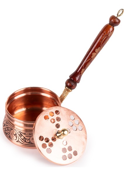 El Işlemesi Bakır Tütsülük
