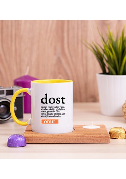 Kişiye Özel Dost Kelime Anlamı Ahşap Altlıklı Mumlu Sarı Kupa Bardak