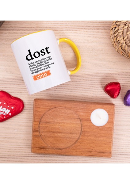 Kişiye Özel Dost Kelime Anlamı Ahşap Altlıklı Mumlu Sarı Kupa Bardak