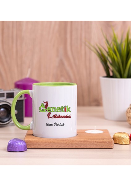 Kişiye Özel Genetik Mühendisi Ahşap Altlıklı Mumlu Yeşil Kupa Bardak