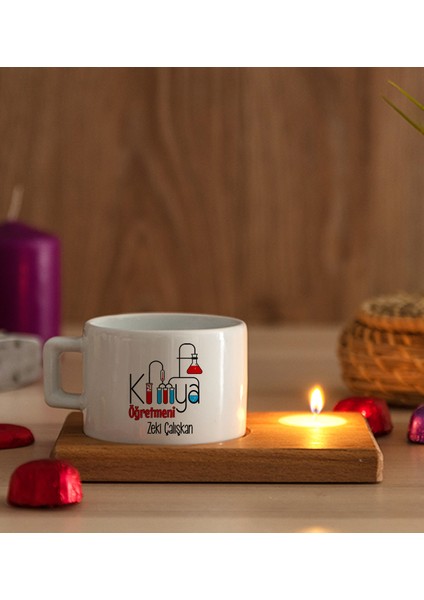Kişiye Özel Kimya Öğretmeni Ahşap Altlıklı Mumlu Fincan modelleri