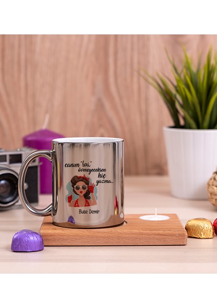 Kişiye Özel Övmeyeceksen Hiç Yazma Ahşap Altlıklı Mumlu Silver Kupa Bardak