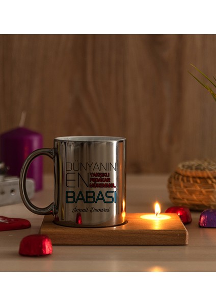 Kişiye Özel Dünyanın En Iyi Babası Ahşap Altlıklı Mumlu Silver Kupa Bardak