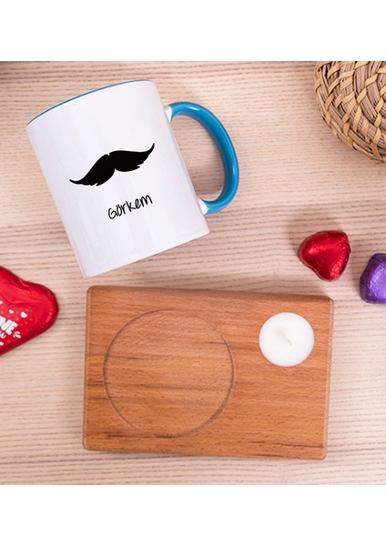 Kişiye Özel Bıyık Tasarım Ahşap Altlıklı Mumlu Mavi Kupa Bardak fiyatları