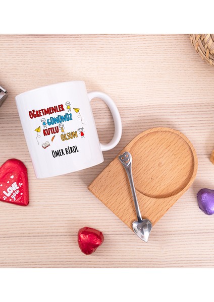 Kişiye Özel Öğretmenler Günü Ahşap Altlıklı Kaşıklı Beyaz Kupa Bardak fiyatları