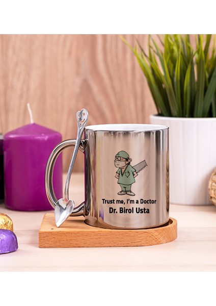 Kişiye Özel Doktor Esprili Ahşap Altlıklı Kaşıklı Silver Kupa Bardak