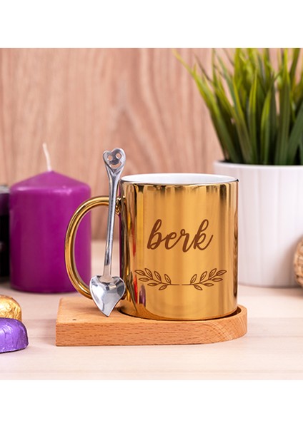 Kişiye Özel Erkeklere Hediye Ahşap Altlıklı Kaşıklı Gold Kupa Bardak