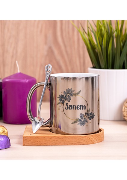 Kişiye Özel Çiçek Desenli Isme Özel Ahşap Altlıklı Kaşıklı Silver Kupa Bardak
