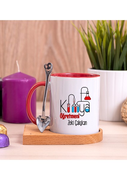 Kişiye Özel Kimya Öğretmeni Ahşap Altlıklı Kaşıklı Kırmızı Kupa Bardak