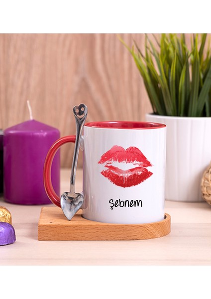 Kişiye Özel Dudak Tasarım Ahşap Altlıklı Kaşıklı Kırmızı Kupa Bardak