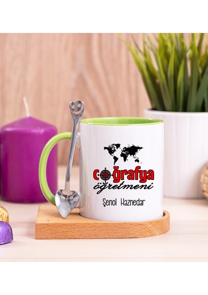 Kişiye Özel Coğrafya Öğretmeni Ahşap Altlıklı Kaşıklı Yeşil Kupa Bardak
