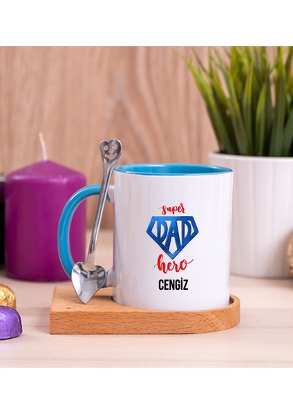 Kişiye Özel Super Dad Babaya Hediye Ahşap Altlıklı Kaşıklı Mavi Kupa Bardak
