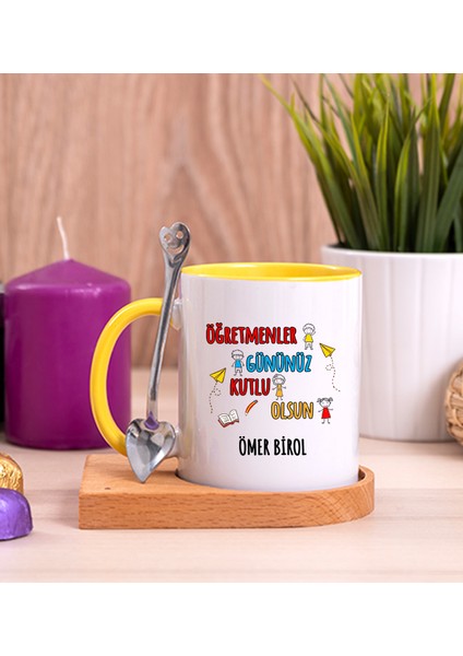 Kişiye Özel Öğretmenler Günü Ahşap Altlıklı Kaşıklı Sarı Kupa Bardak