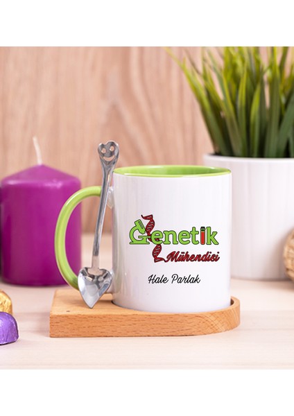 Kişiye Özel Genetik Mühendisi Ahşap Altlıklı Kaşıklı Yeşil Kupa Bardak