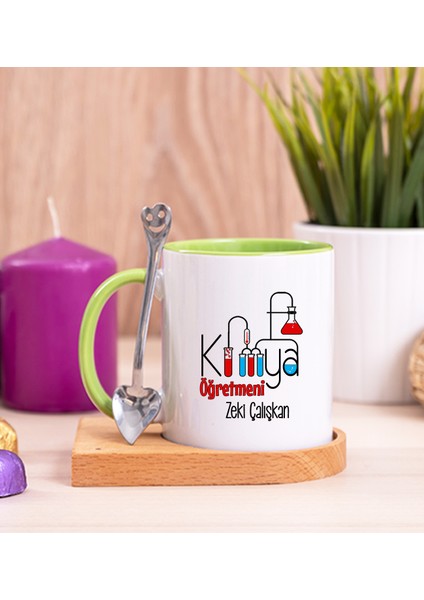 Kişiye Özel Kimya Öğretmeni Ahşap Altlıklı Kaşıklı Yeşil Kupa Bardak