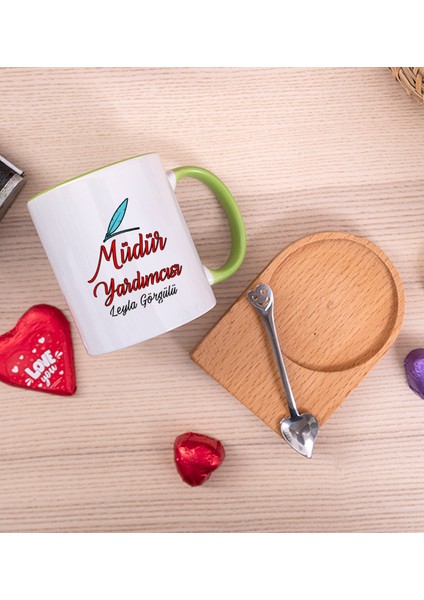 Kişiye Özel Müdür Yardımcısı Ahşap Altlıklı Kaşıklı Yeşil Kupa Bardak fiyatları