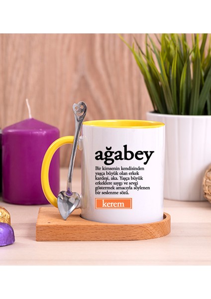 Kişiye Özel Ağabey Kelime Anlamı Ahşap Altlıklı Kaşıklı Sarı Kupa Bardak