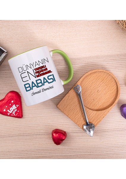 Kişiye Özel Dünyanın En Iyi Babası Ahşap Altlıklı Kaşıklı Yeşil Kupa Bardak
