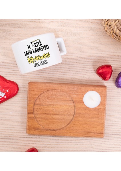 Kişiye Özel Harita Tapu Kadastro Öğretmeni Ahşap Altlıklı Mumlu Fincan fiyatları