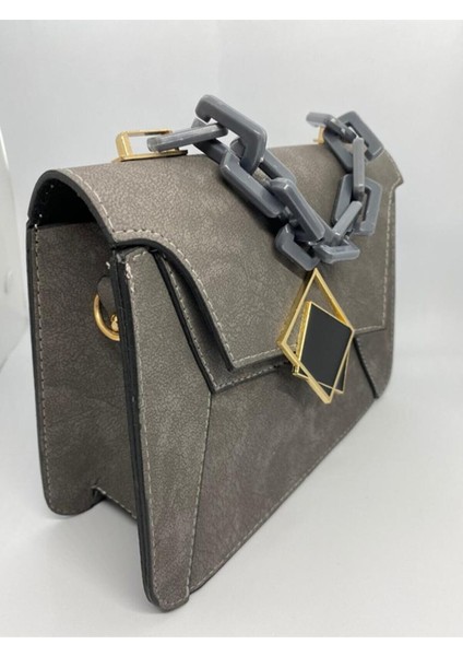 Kadın Siyah Kare Tokalı El ve Omuz Çantası fiyatları