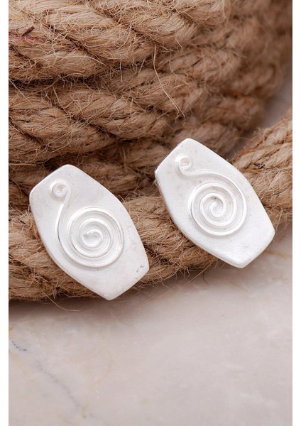 Salyangoz Tasarım Gümüş Küpe 5673