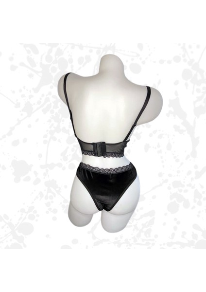 Ön Kısmı Ip ve Dantelli Üçgen Siyah Kadife Bustiyer Takımı fiyatları