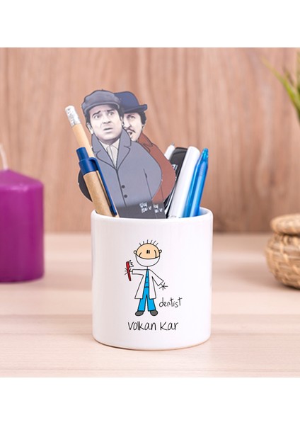 Kişiye Özel Erkek Diş Hekimi Karikatürü Seramik Kalemlik