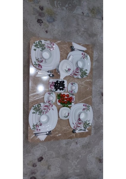 Yeni Model Dikdörtgen Yer Sofrası 60 x 110 cm fiyatları