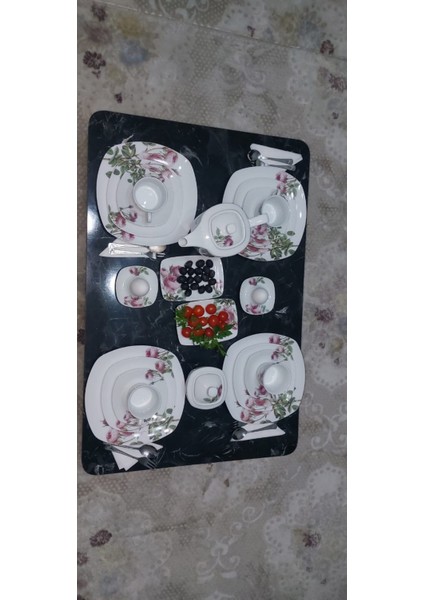 Yeni Model Dikdörtgen Yer Sofrası 70 x 120 cm fiyatları