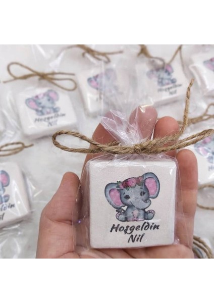 30 Adet Taş Magnet 6x4 Nikah Şekeri Nişan Liği Iki Köşe Mor Çiçekli modelleri