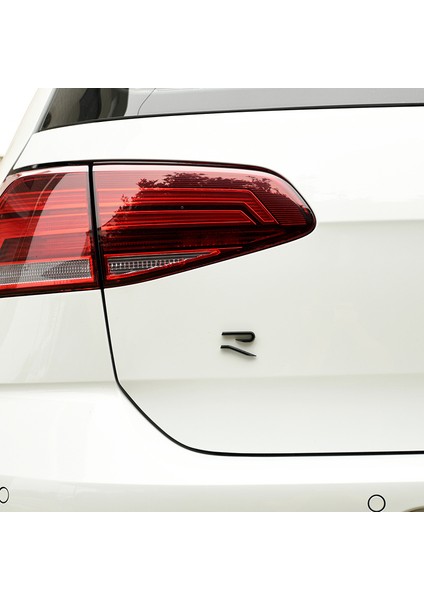 Golf 8 Bagaj Yapıştırma Siyah / YACI167