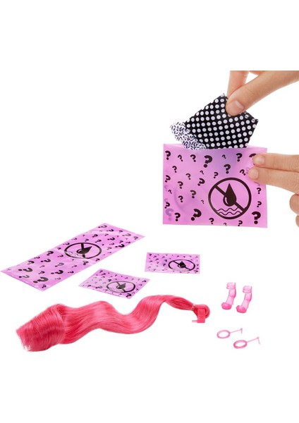 Barbie GWC56 Barbie® Color Reveal™, Renk Değiştiren Renk Bloklu Bebekler Serisi - Seri 2 /+3 Yaş fırsatları